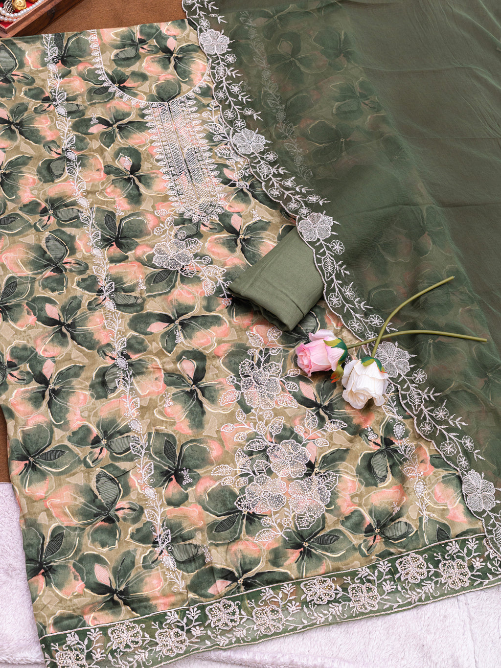 Premium Jam cotton Print with Beutiful Embroidery work additional sarvoski work
