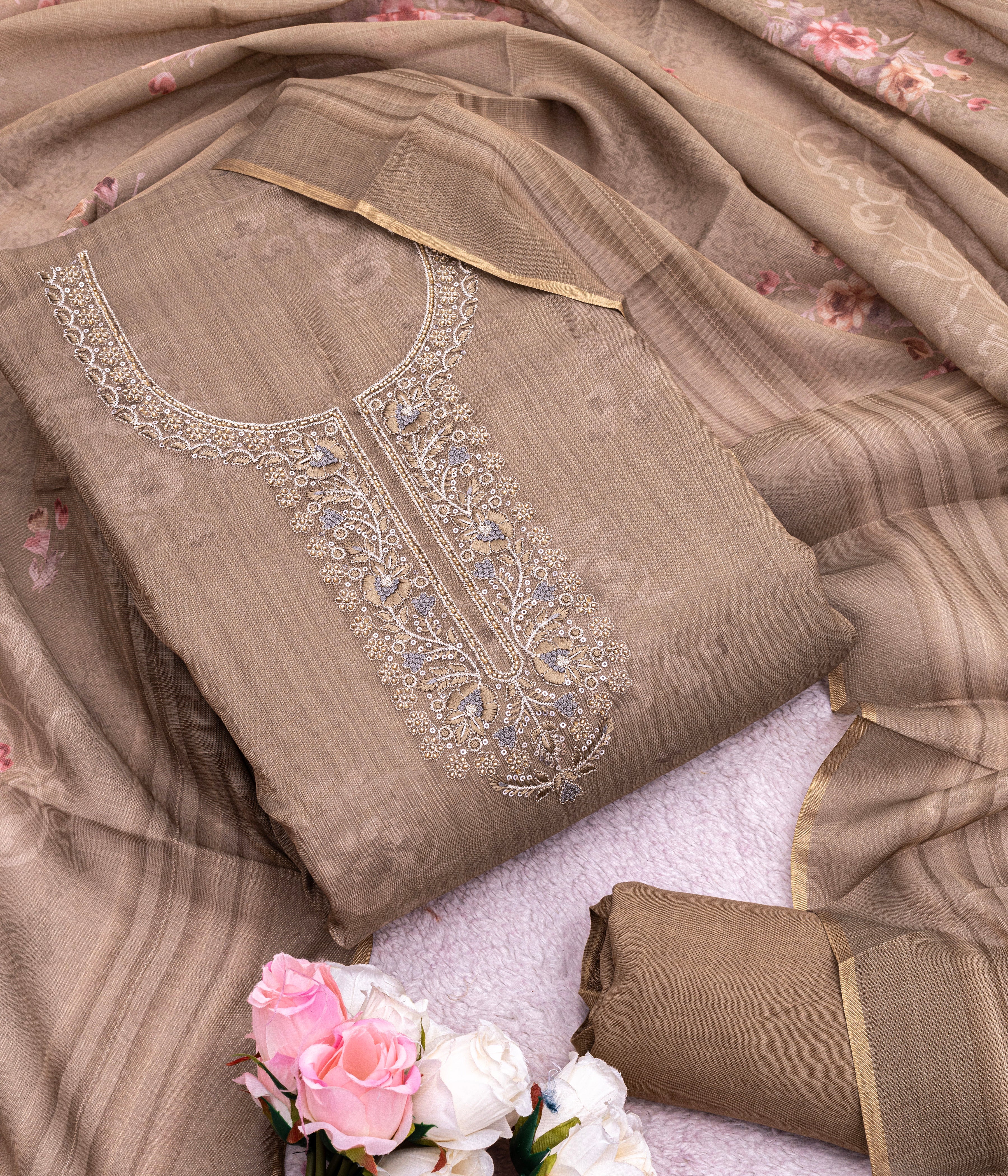 Rich Linen Shimmer with Fine Hand &amp; Thread Embroidered Neckline👗