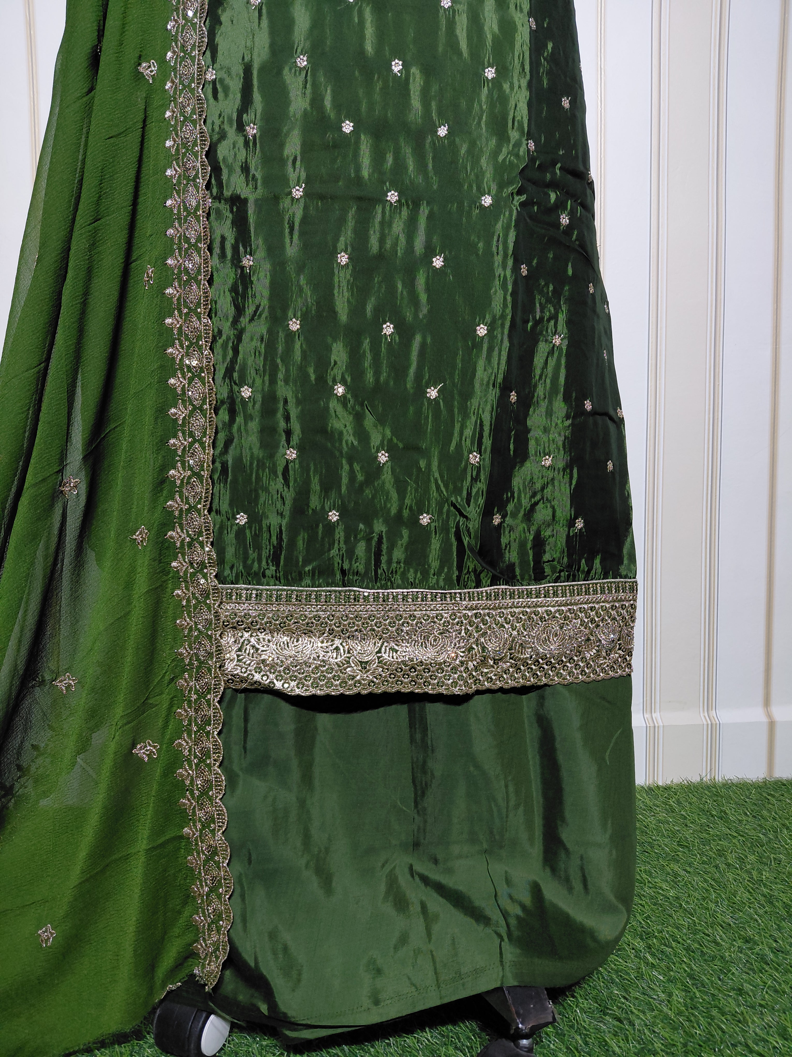 PREMIUM FENDY SILK SEQUENCE WORK SUIT