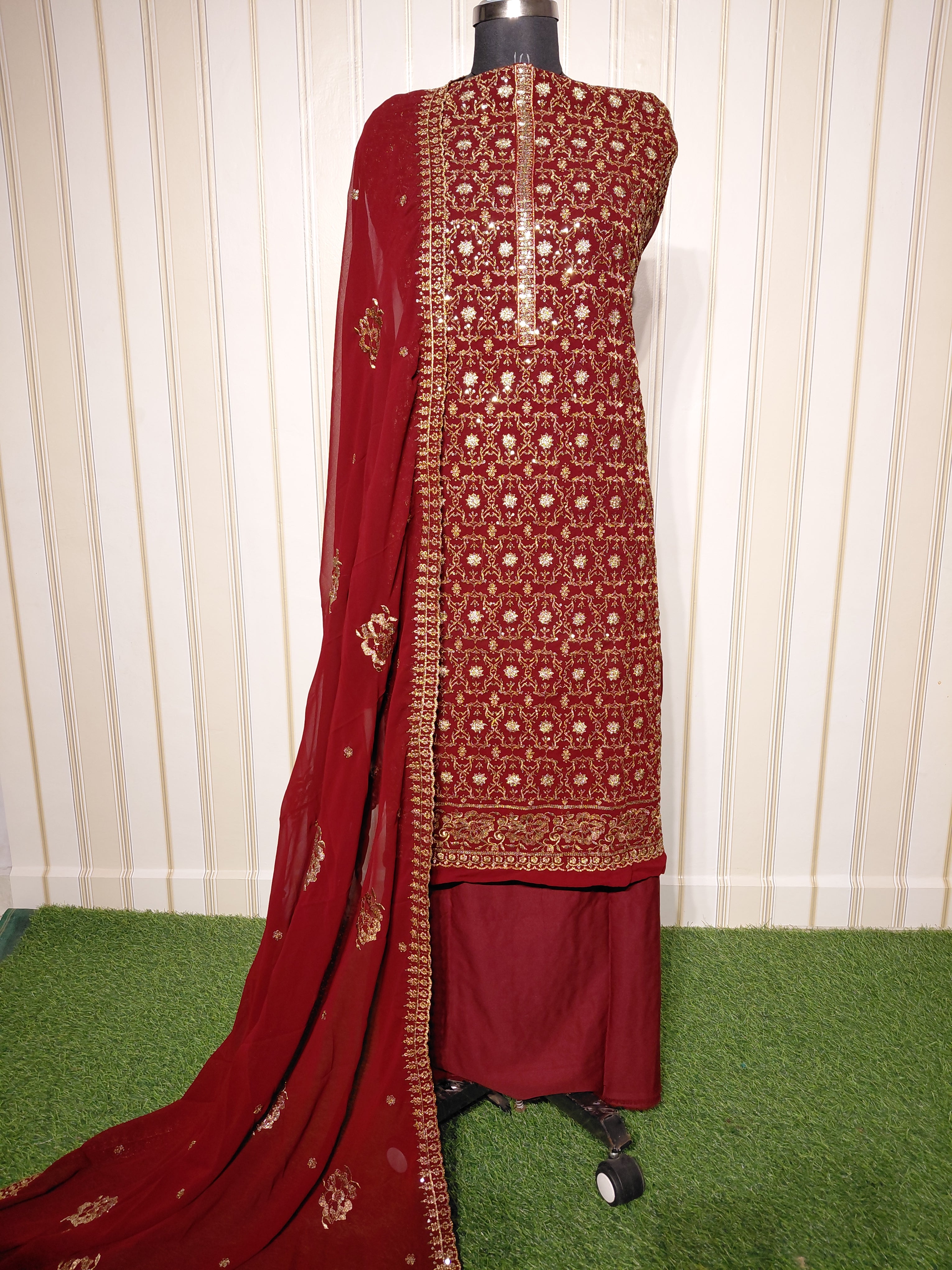 👑 ROYAL PREMIUM HEAVY GEORGETTE PARTY WEAR SUIT WITH BEAUTIFUL SEQUENCE WORK & DESIGNER LOOK ✨