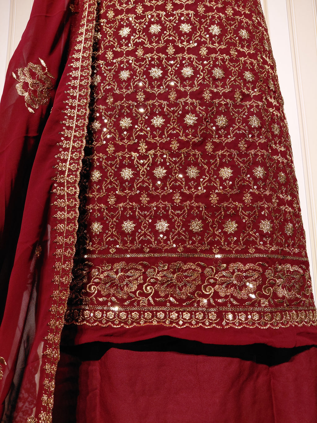 👑 ROYAL PREMIUM HEAVY GEORGETTE PARTY WEAR SUIT WITH BEAUTIFUL SEQUENCE WORK & DESIGNER LOOK ✨