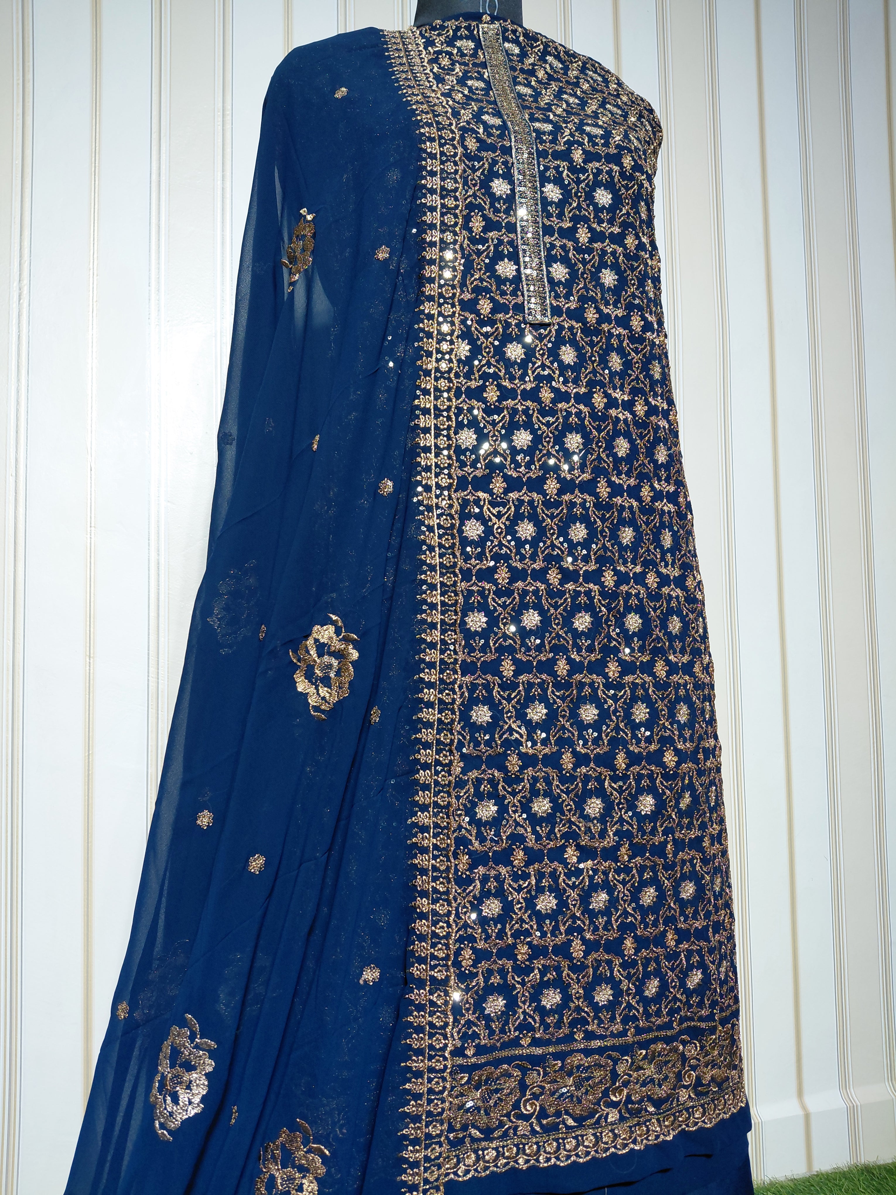 👑 ROYAL PREMIUM HEAVY GEORGETTE PARTY WEAR SUIT WITH BEAUTIFUL SEQUENCE WORK & DESIGNER LOOK ✨