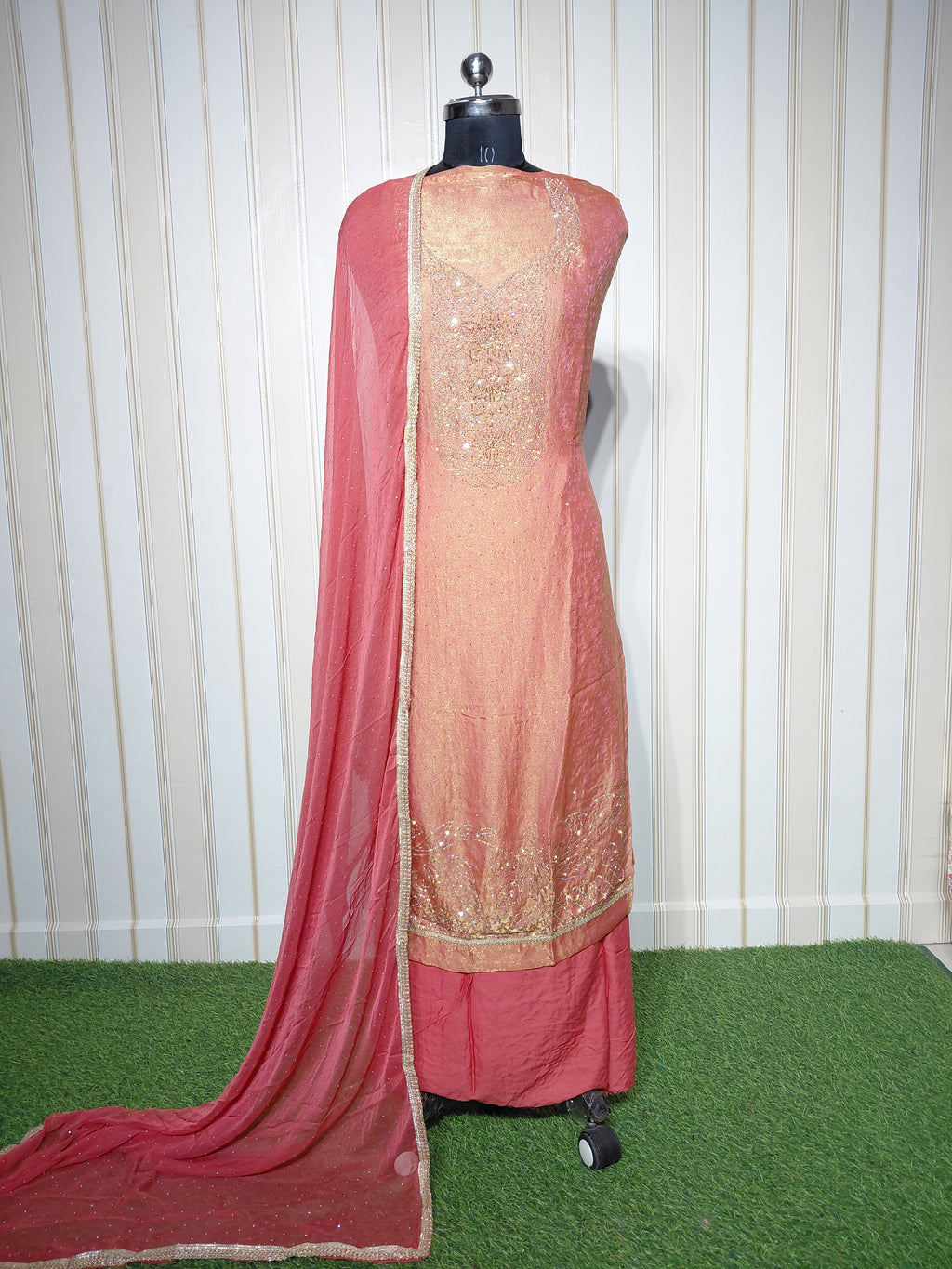 👑 ROYAL PREMIUM NC JACQUARD UNSTITCHED SUIT WITH BEAUTIFUL JARKAN WORK & DESIGNER LOOK