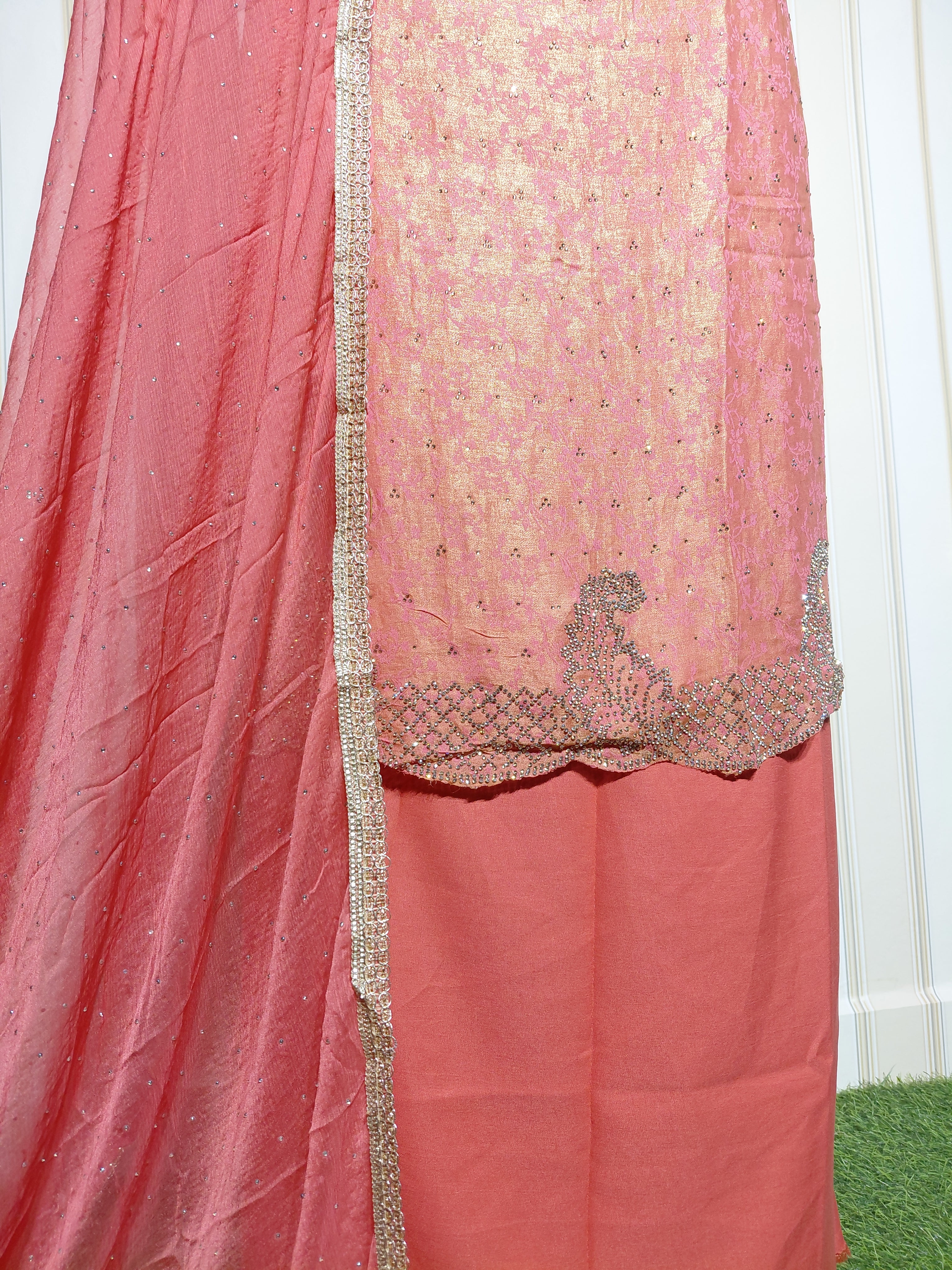 👑 ROYAL PREMIUM NC JACQUARD UNSTITCHED SUIT WITH BEAUTIFUL JARKAN WORK & DESIGNER LOOK