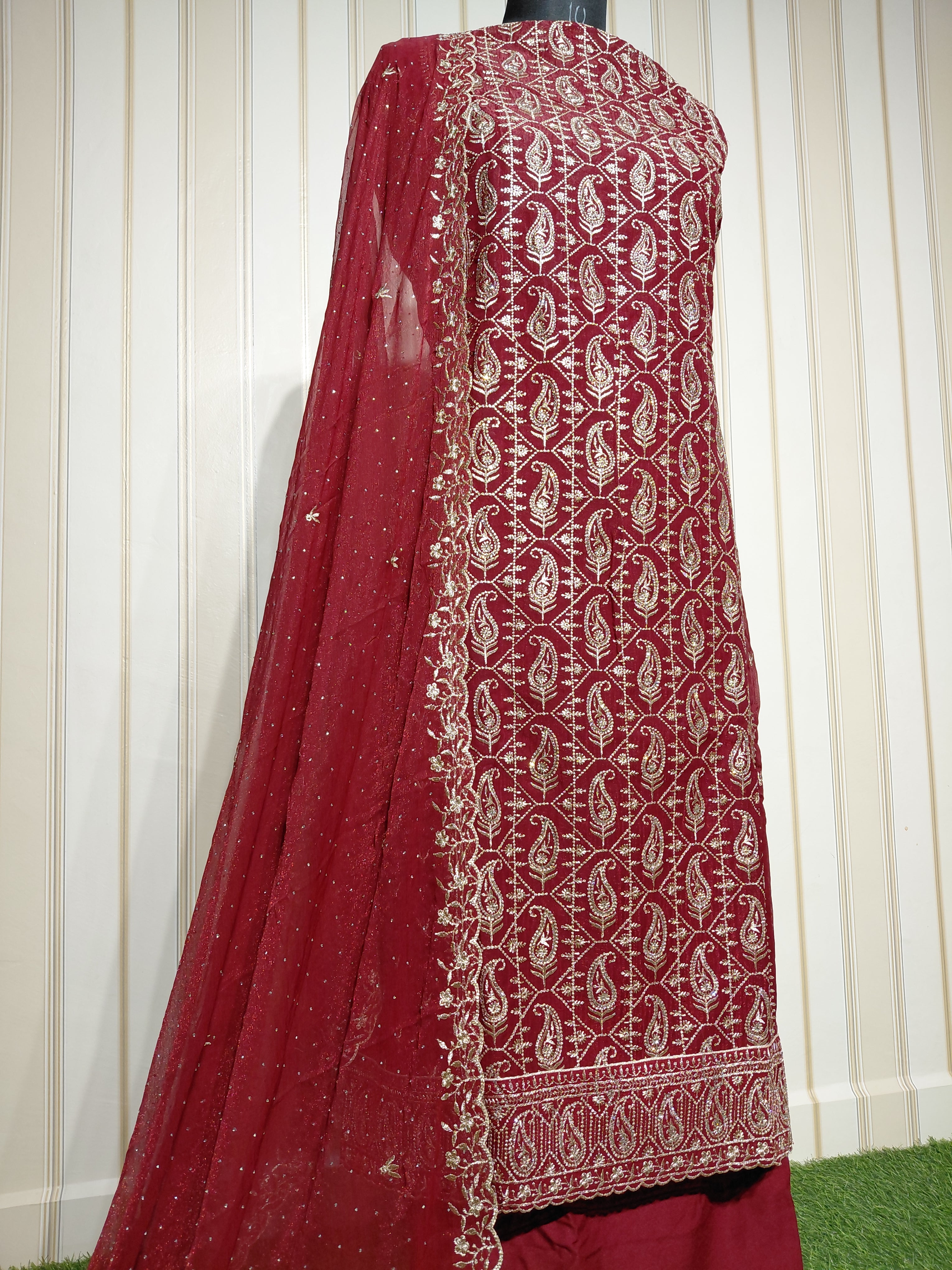 💎 PREMIUM CRUNCHY SILK UNSTITCHED SUIT WITH HEAVY EMBROIDERY WORK & DIAMOND WORK WITH INNER ✨