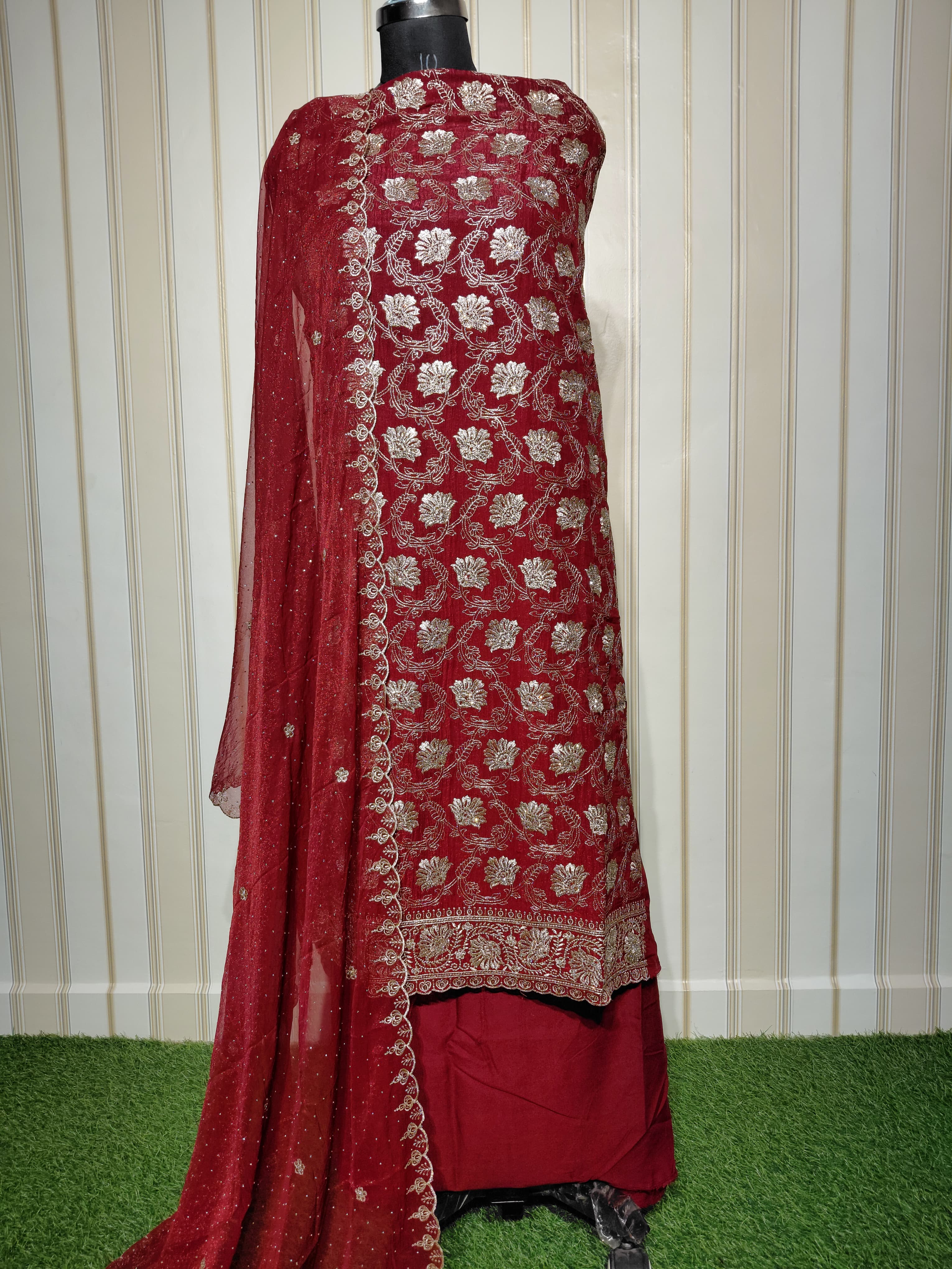 💎 PREMIUM CRUNCHY SILK UNSTITCHED SUIT WITH HEAVY EMBROIDERY WORK & DIAMOND WORK WITH INNER ✨