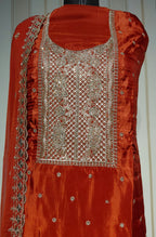 ROYAL PREMIUM GLASS ORGANZA UNSTICHED SUIT