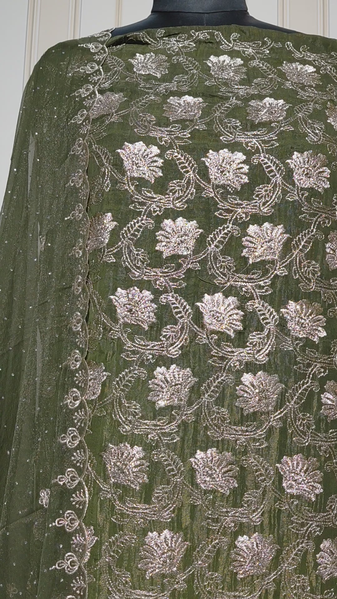 💎 PREMIUM CRUNCHY SILK UNSTITCHED SUIT WITH HEAVY EMBROIDERY WORK & DIAMOND WORK WITH INNER ✨